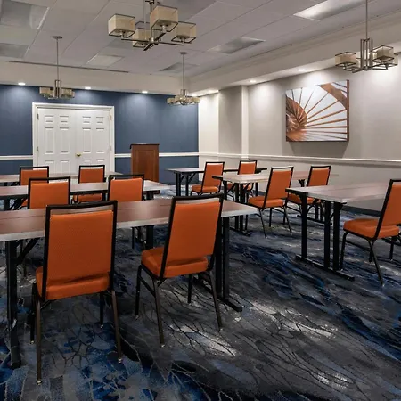 Fairfield Inn & Suites By Marriott Albany Downtown-3